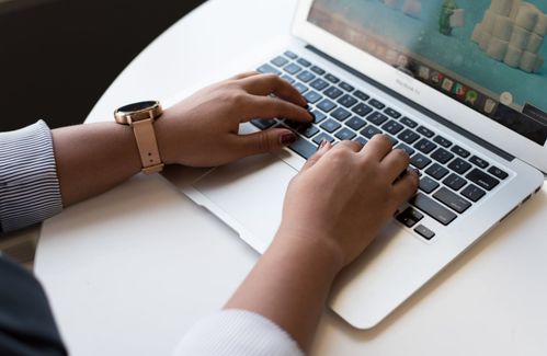 深圳鹽田區(qū)哪里的web前端開發(fā)培訓(xùn)機構(gòu)好 web前端開發(fā)技術(shù)